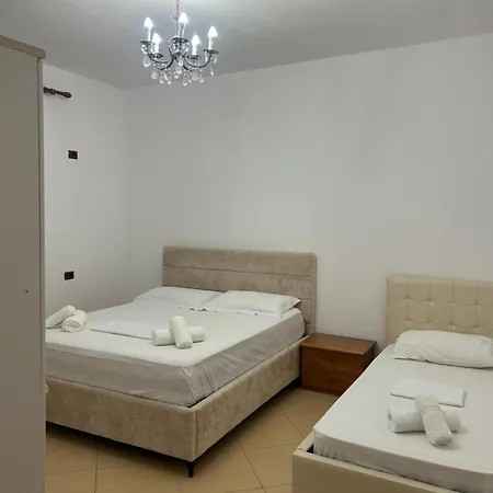 Blumare Lägenhet Vlorë